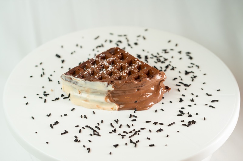 Duo Choco Melt Waffle